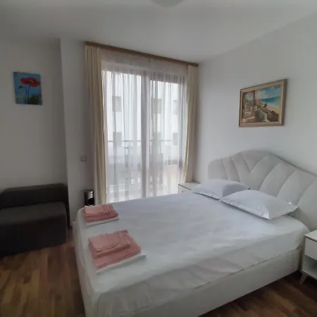 Апартамент Съни Apartament